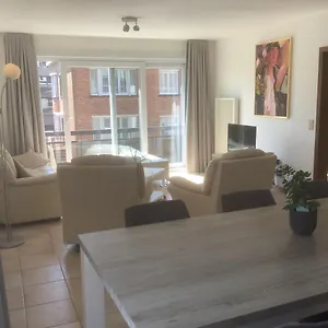 Ruim Zonnig Op 50m Appartement Ostende